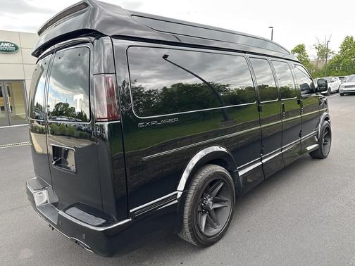 2023 Chevrolet Express 2500 Work Van