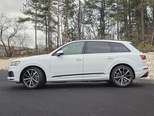 2023 Audi Q7 Prestige 55 TFSI quattro Tiptronic