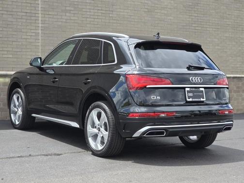 2025 Audi Q5 45 S line quattro Premium