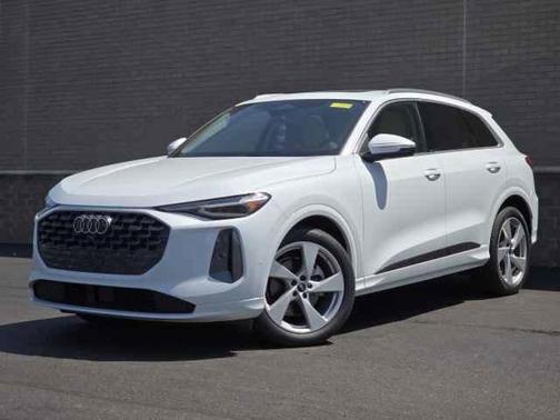 2025 Audi Q5 2.0T quattro Premium