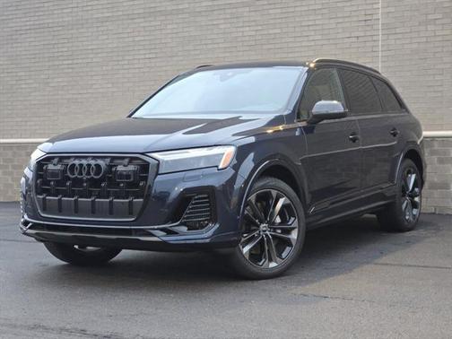 2025 Audi Q7 Premium Plus 55 TFSI quattro Tiptronic