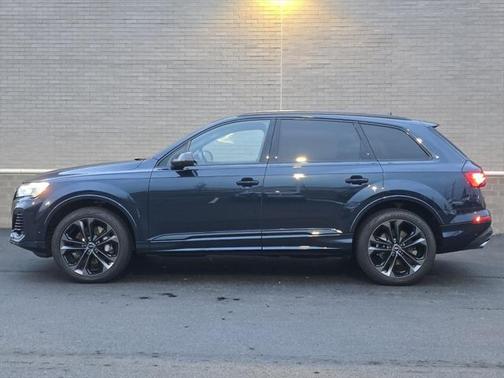 2025 Audi Q7 Premium Plus 55 TFSI quattro Tiptronic