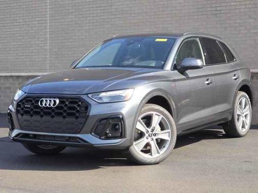 2025 Audi Q5 Premium 45 TFSI S line quattro
