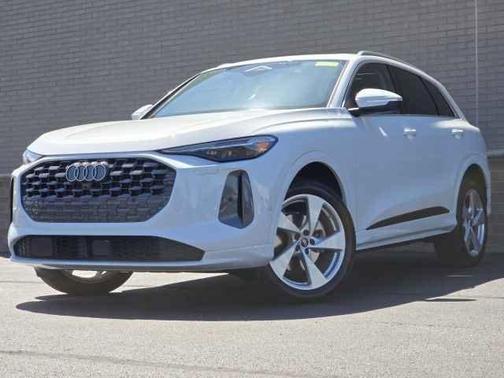 2025 Audi Q5 2.0T quattro Premium