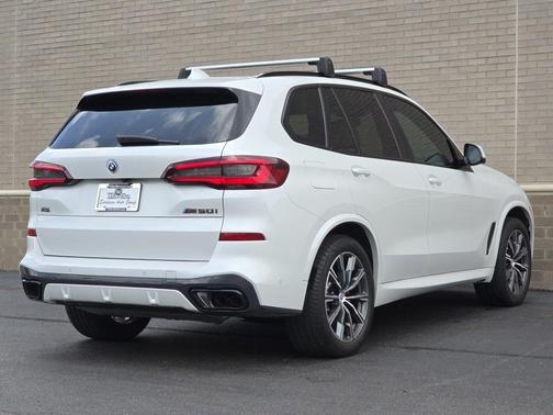 2023 BMW X5 M50i