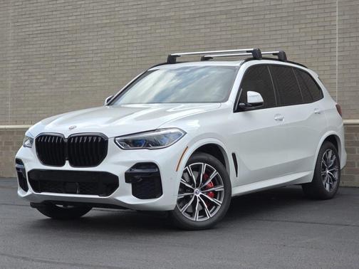 2023 BMW X5 M50i