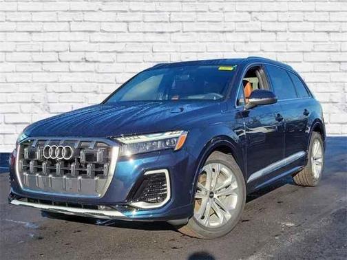 2025 Audi Q7 55 Prestige