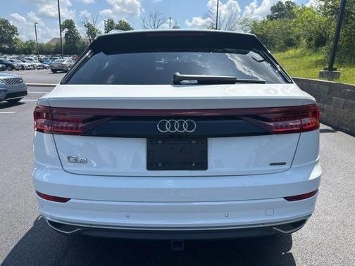 2019 Audi Q8 Premium Plus