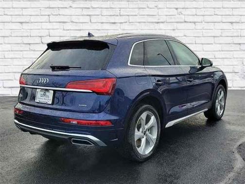 2025 Audi Q5 45 S line quattro Premium