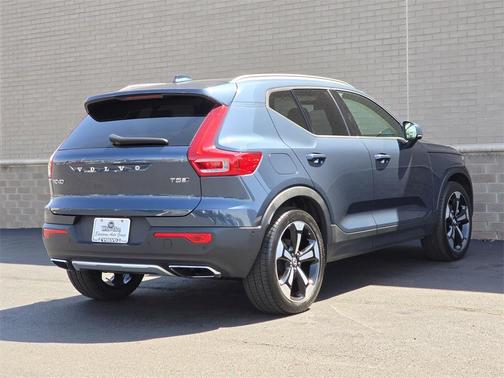 2019 Volvo XC40 T5 Inscription