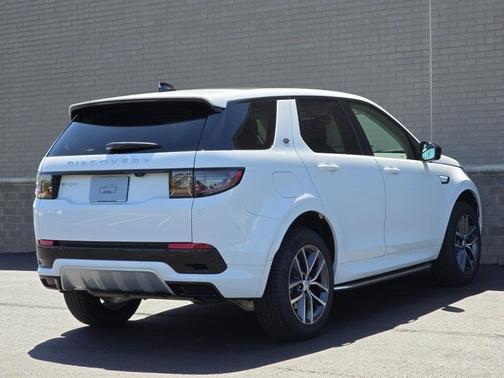 2024 Land Rover Discovery Sport Core S