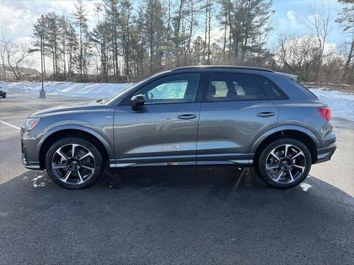 2025 Audi Q3 Premium 45 TFSI S line quattro Tiptronic