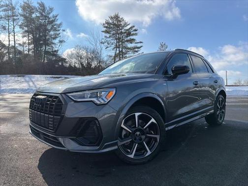 2025 Audi Q3 Premium 45 TFSI S line quattro Tiptronic