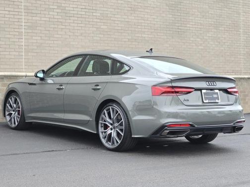 2025 Audi A5 Sportback 45 S line quattro Premium