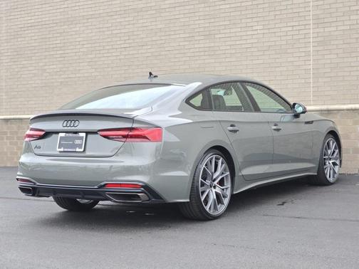 2025 Audi A5 Sportback 45 S line quattro Premium