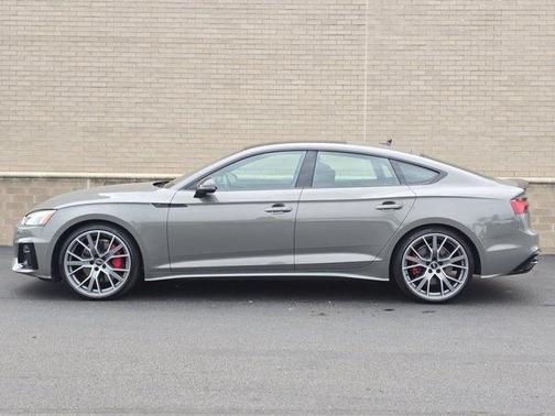 2025 Audi A5 Sportback S line Premium Plus
