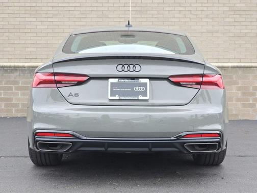 2025 Audi A5 Sportback 45 S line quattro Premium
