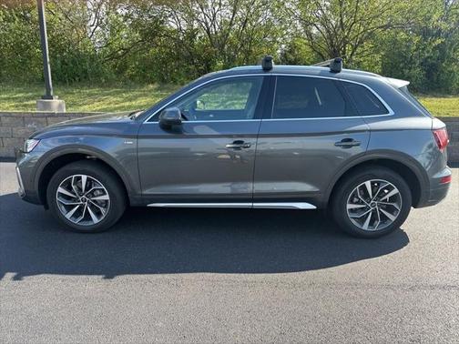 2023 Audi Q5 Prestige 45 TFSI S line quattro S tronic