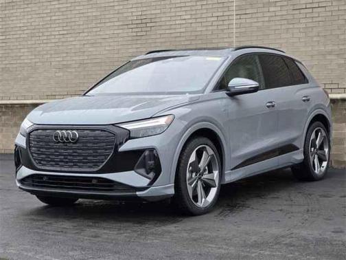 2025 Audi Q4 e-tron 55 quattro Premium