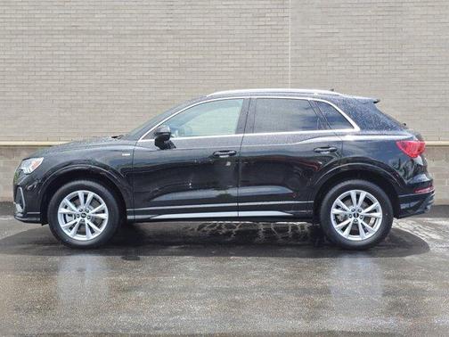 2025 Audi Q3 45 S line Premium
