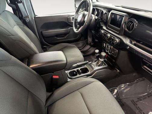 Sting Gray Clearcoat 2023 Jeep Wrangler Sport