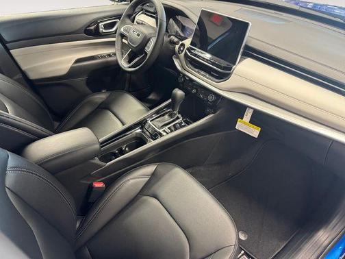 Hydro Blue Pearlcoat 2026 Jeep Compass Limited