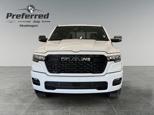 Bright White Clearcoat 2025 RAM 1500 Big Horn/Lone Star