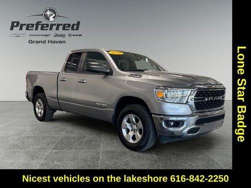 2022 RAM 1500 Lone Star Quad Cab 4x4 64' Box