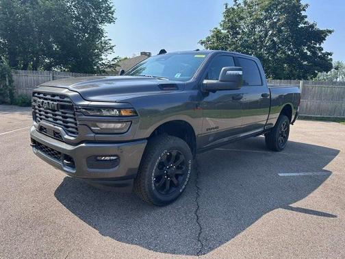 2025 RAM 2500 Big Horn Crew Cab 4x4 6'4' Box