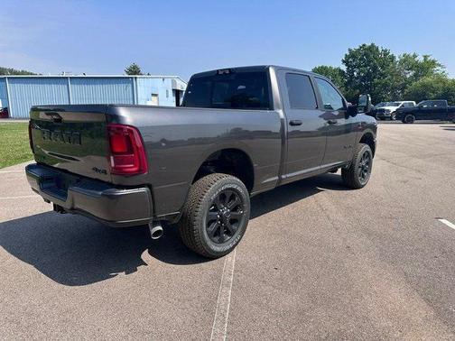 2025 RAM 2500 Big Horn Crew Cab 4x4 6'4' Box