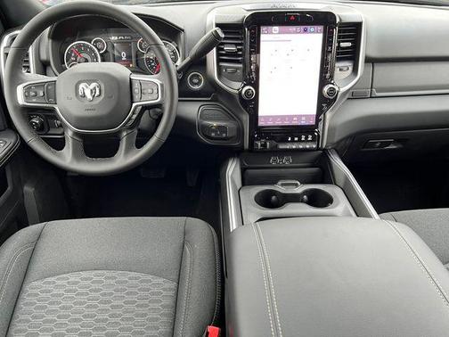 2026 RAM 2500 Big Horn Crew Cab 4x4 6'4' Box