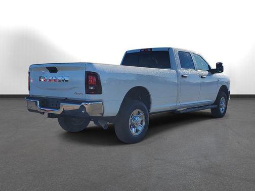 2025 RAM 2500 Tradesman Crew Cab 4x4 8' Box