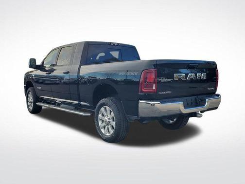 2025 RAM 2500 Laramie Crew Cab 4x4 6'4' Box
