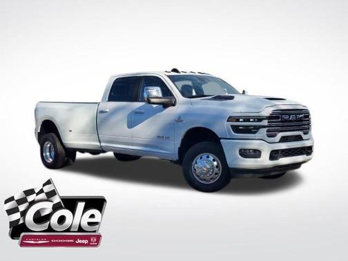 2025 RAM 3500 Laramie Crew Cab 4x4 8' Box