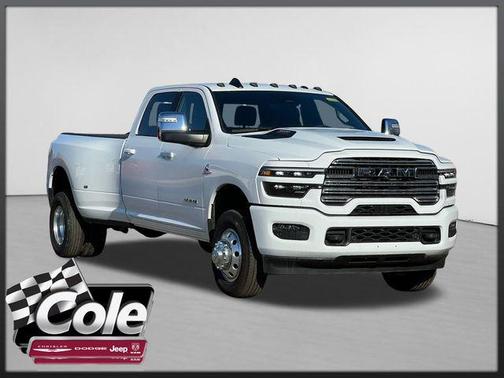2025 RAM 3500 Laramie Crew Cab 4x4 8' Box