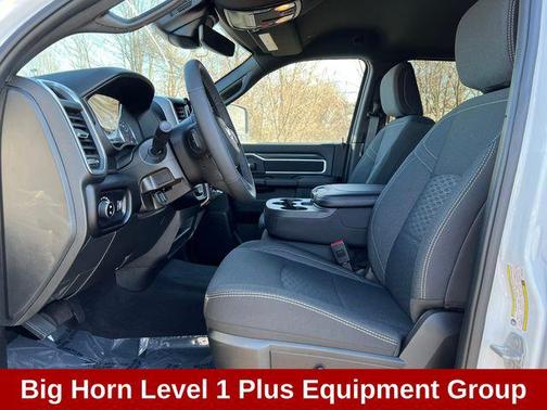 2025 RAM 2500 Big Horn Crew Cab 4x4 6'4' Box