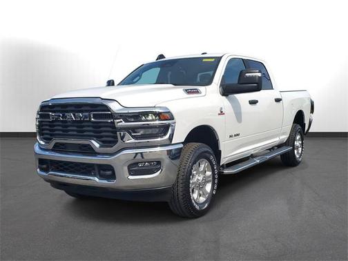 2025 RAM 2500 Big Horn Crew Cab 4x4 6'4' Box