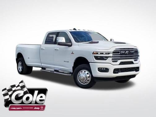 2025 RAM 3500 Laramie Crew Cab 4x4 8' Box