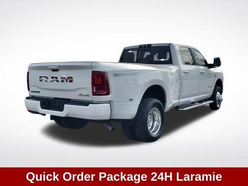 2025 RAM 3500 Laramie Crew Cab 4x4 8' Box