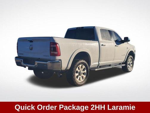2022 RAM 2500 Laramie Crew Cab 4x4 6'4' Box