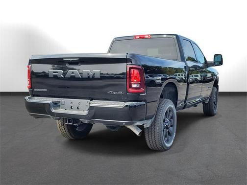 2025 RAM 2500 Big Horn Crew Cab 4x4 6'4' Box