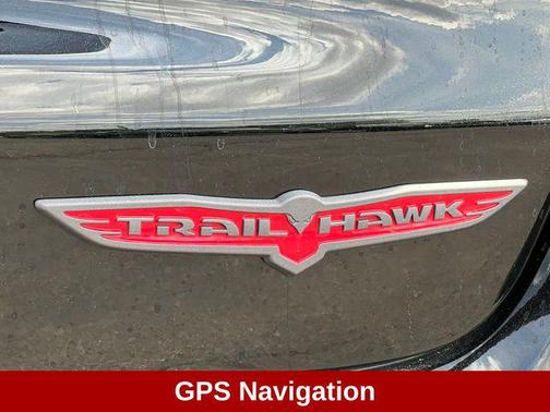 Diamond Black Crystal Pearlcoat 2024 Jeep Compass Trailhawk