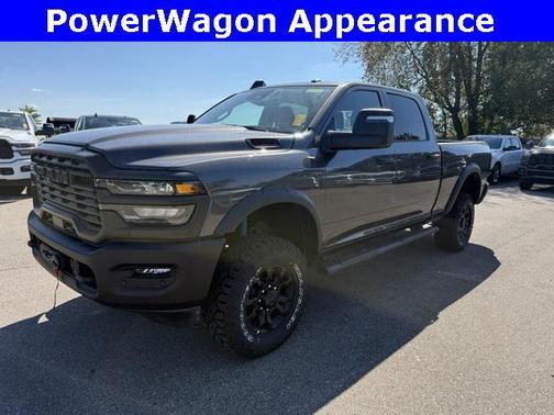 2025 RAM 2500 Tradesman Crew Cab 4x4 6'4' Box