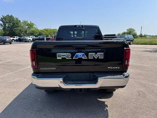 2025 RAM 2500 Laramie Crew Cab 4x4 6'4' Box