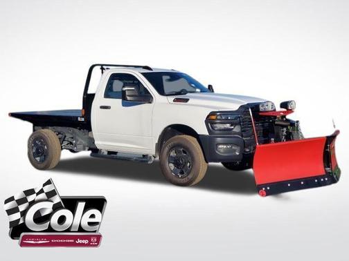 2025 RAM 2500 Tradesman Regular Cab 4x4 8' Box