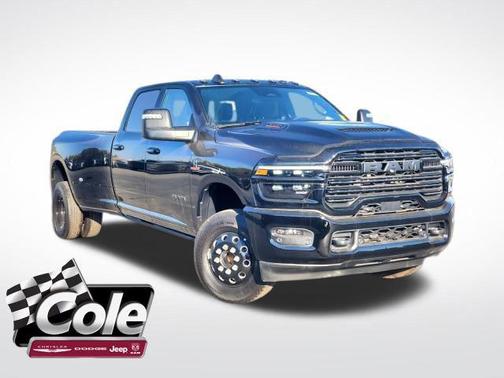2025 RAM 3500 Laramie Crew Cab 4x4 8' Box