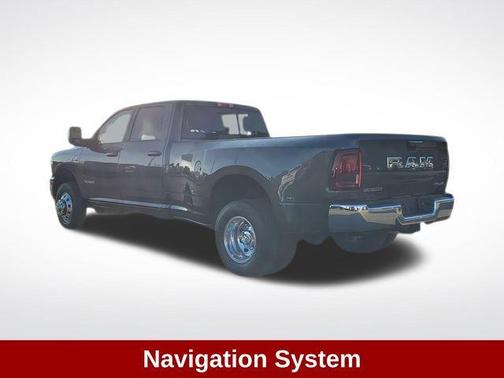 2025 RAM 3500 Laramie Crew Cab 4x4 8' Box