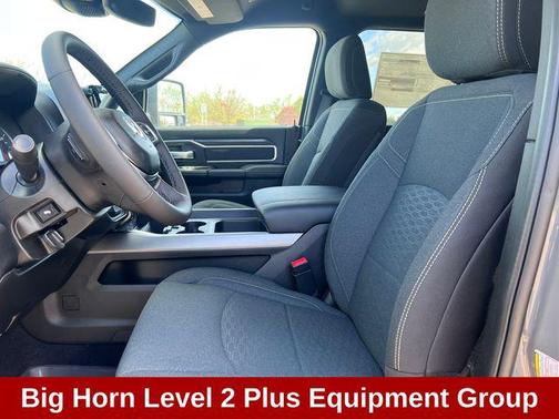 Ceramic Gray Clearcoat 2026 RAM 3500 Big Horn Crew Cab 4x4 8' Box