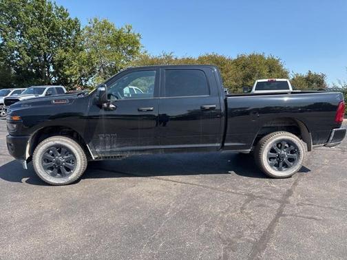 2025 RAM 3500 Big Horn Crew Cab 4x4 6'4' Box