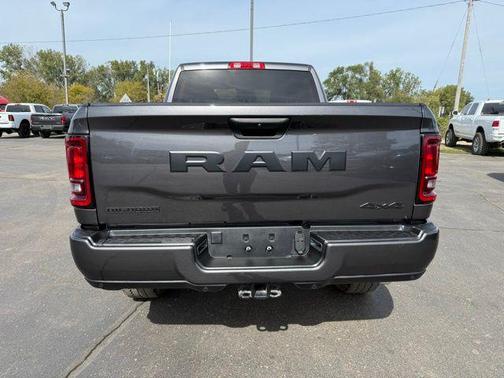 2025 RAM 2500 Big Horn Crew Cab 4x4 6'4' Box